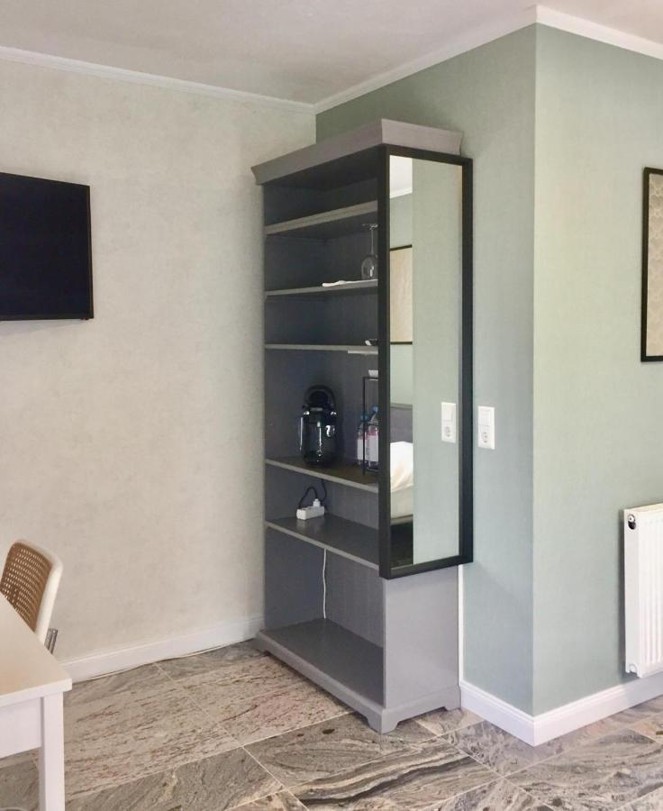 Neues Zimmerapartment Mit Bad Neckarwestheim Εξωτερικό φωτογραφία